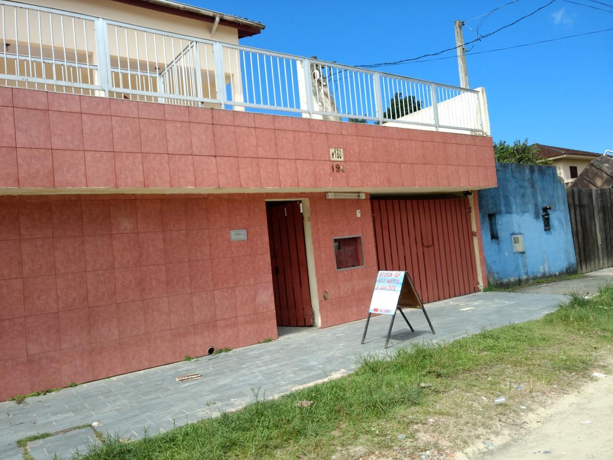 Pe Na Areia Pousada Bertioga Eksteriør billede
